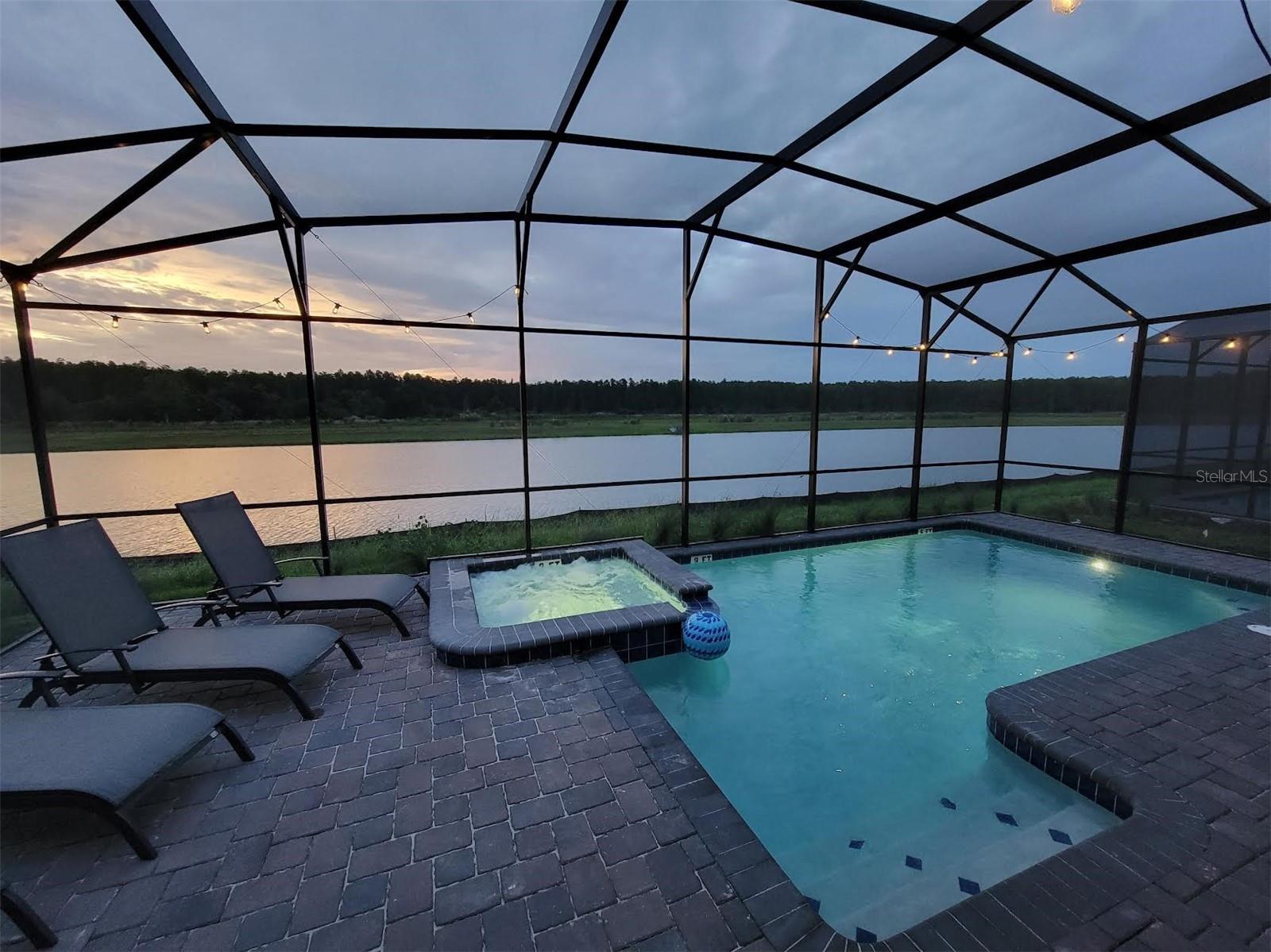 COVE AT STOREY LAKE 4 - Residential