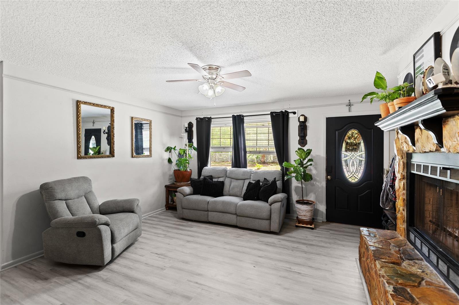 INVERNESS HIGHLANDS WEST ADD 01 - Residential