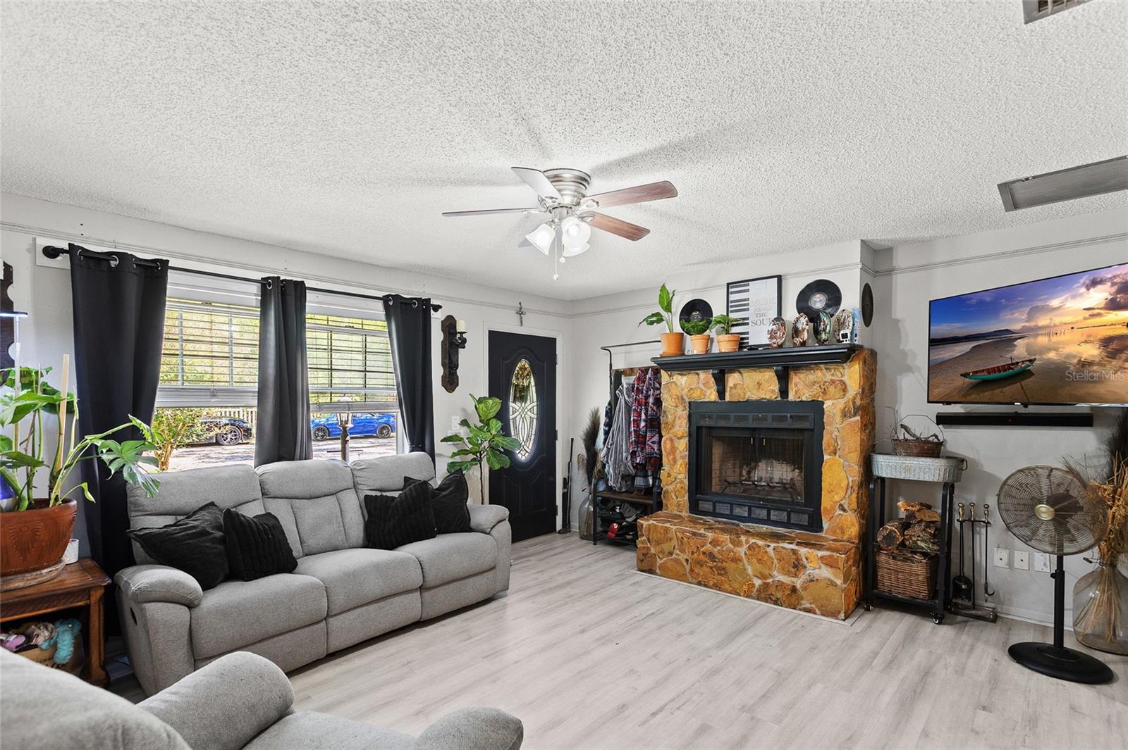 INVERNESS HIGHLANDS WEST ADD 01 - Residential