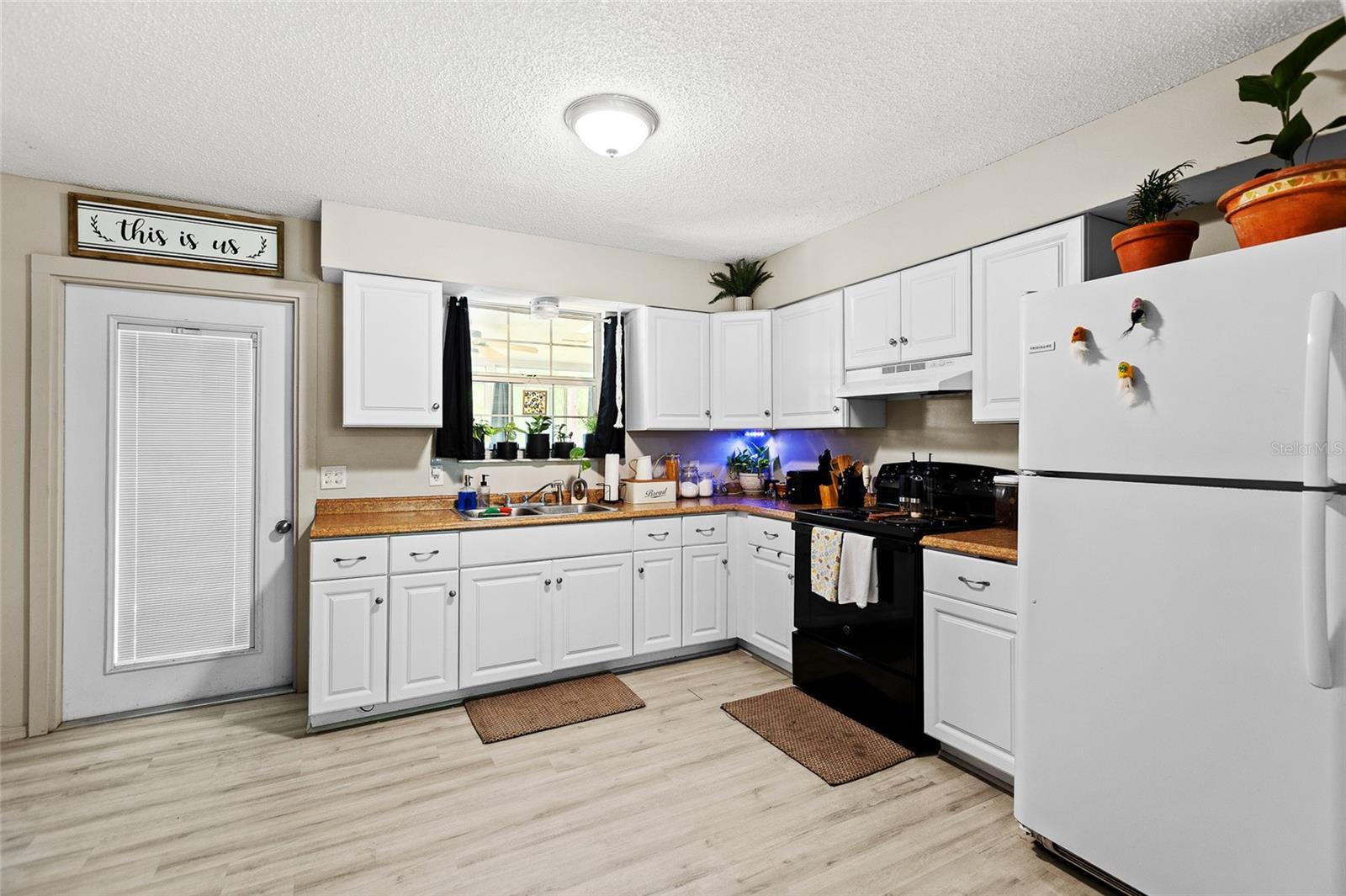 INVERNESS HIGHLANDS WEST ADD 01 - Residential