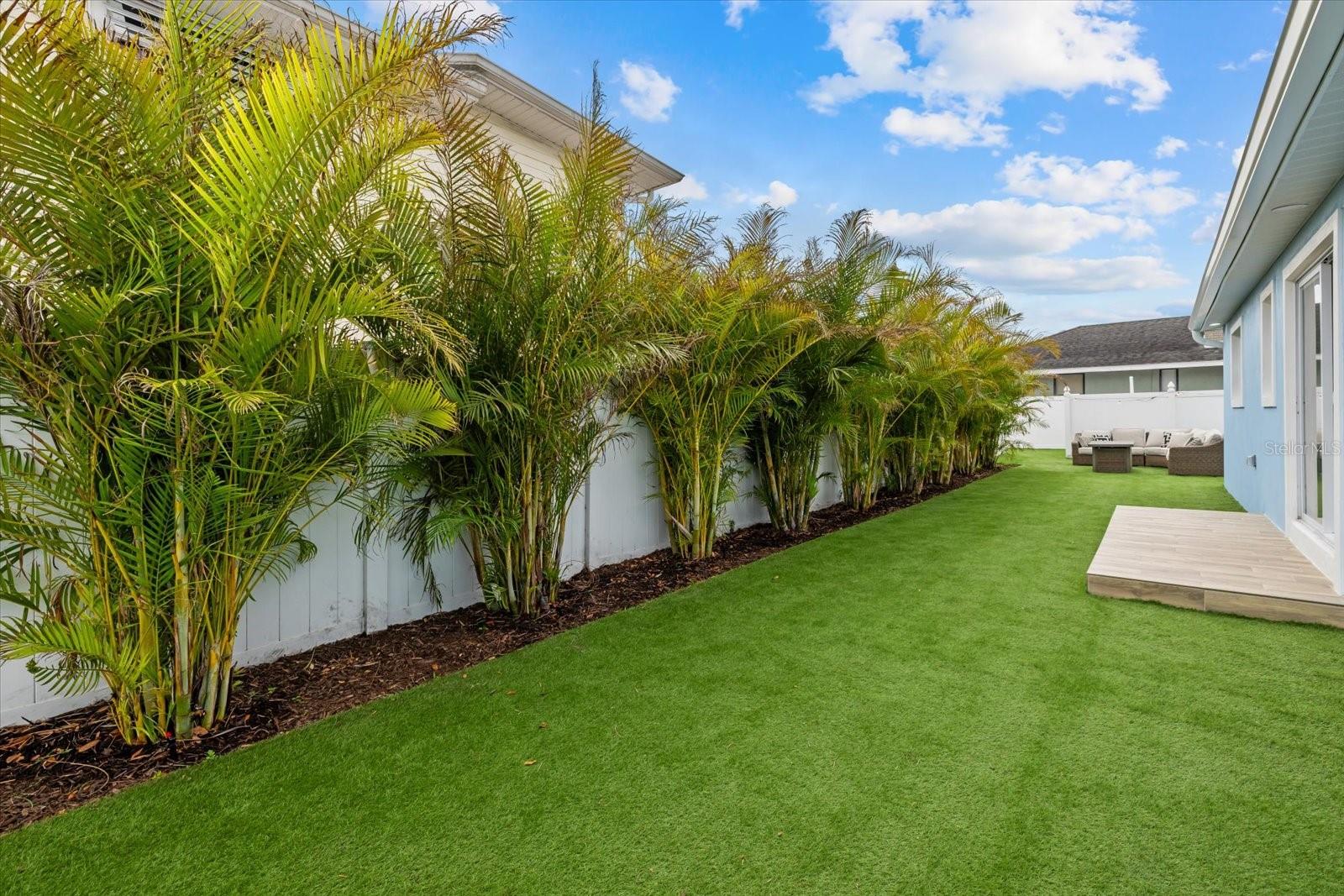 RIVERSIDE PARK REP OF A POR - Residential