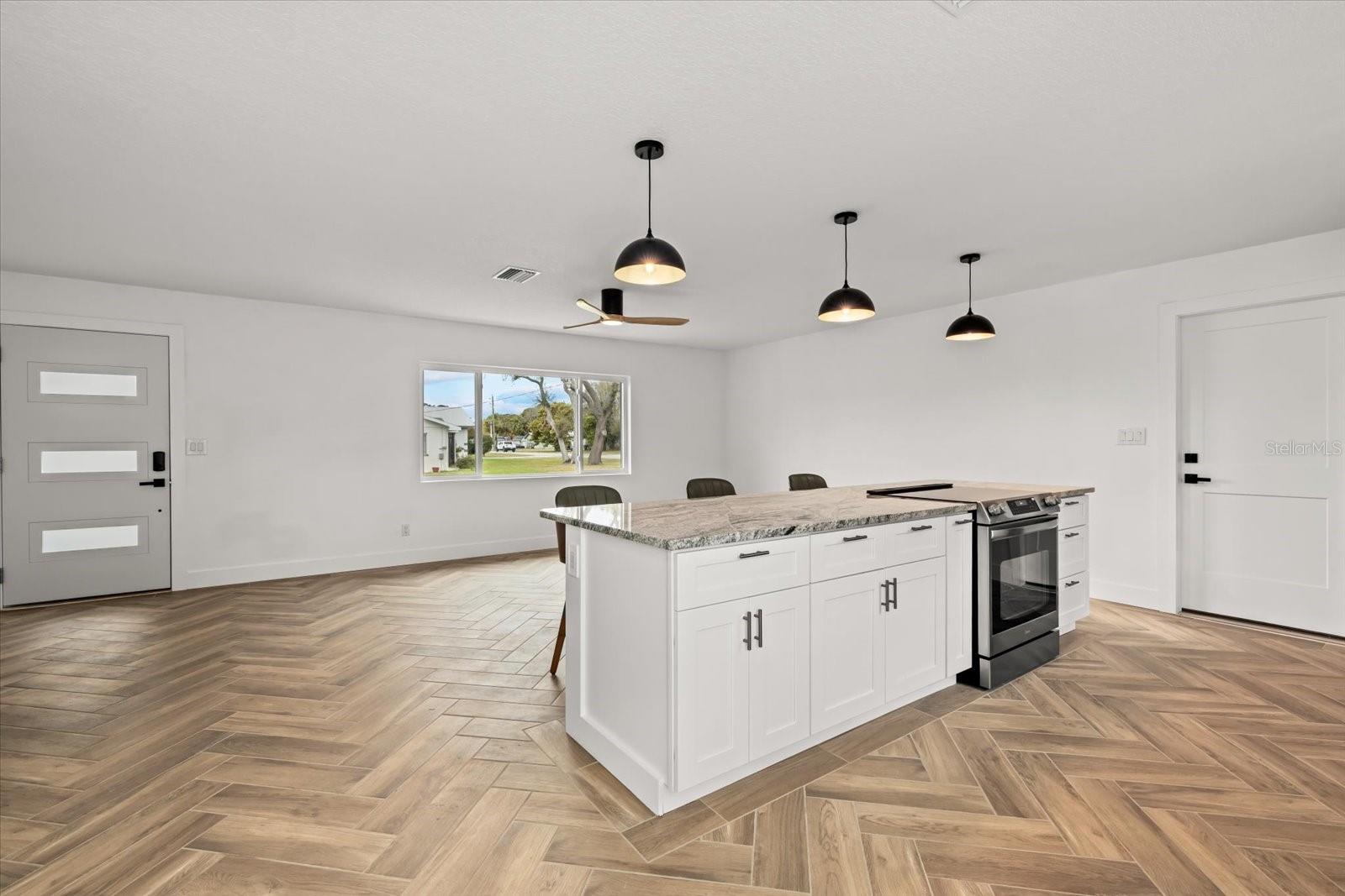 RIVERSIDE PARK REP OF A POR - Residential