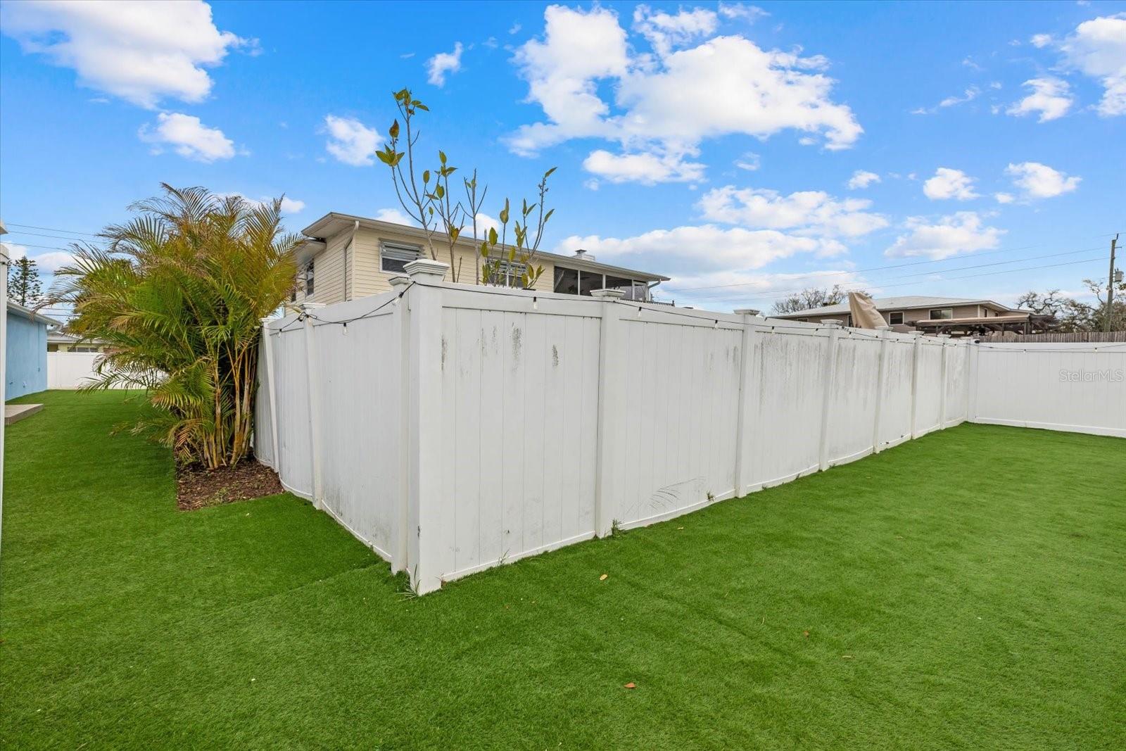 RIVERSIDE PARK REP OF A POR - Residential