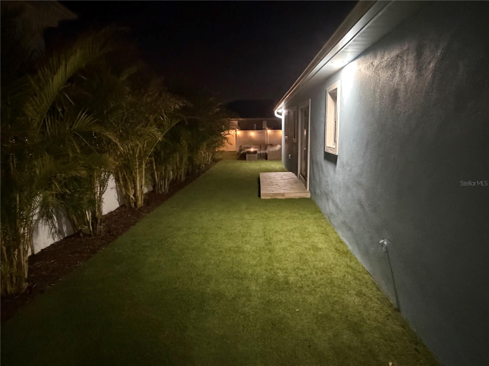 RIVERSIDE PARK REP OF A POR - Residential