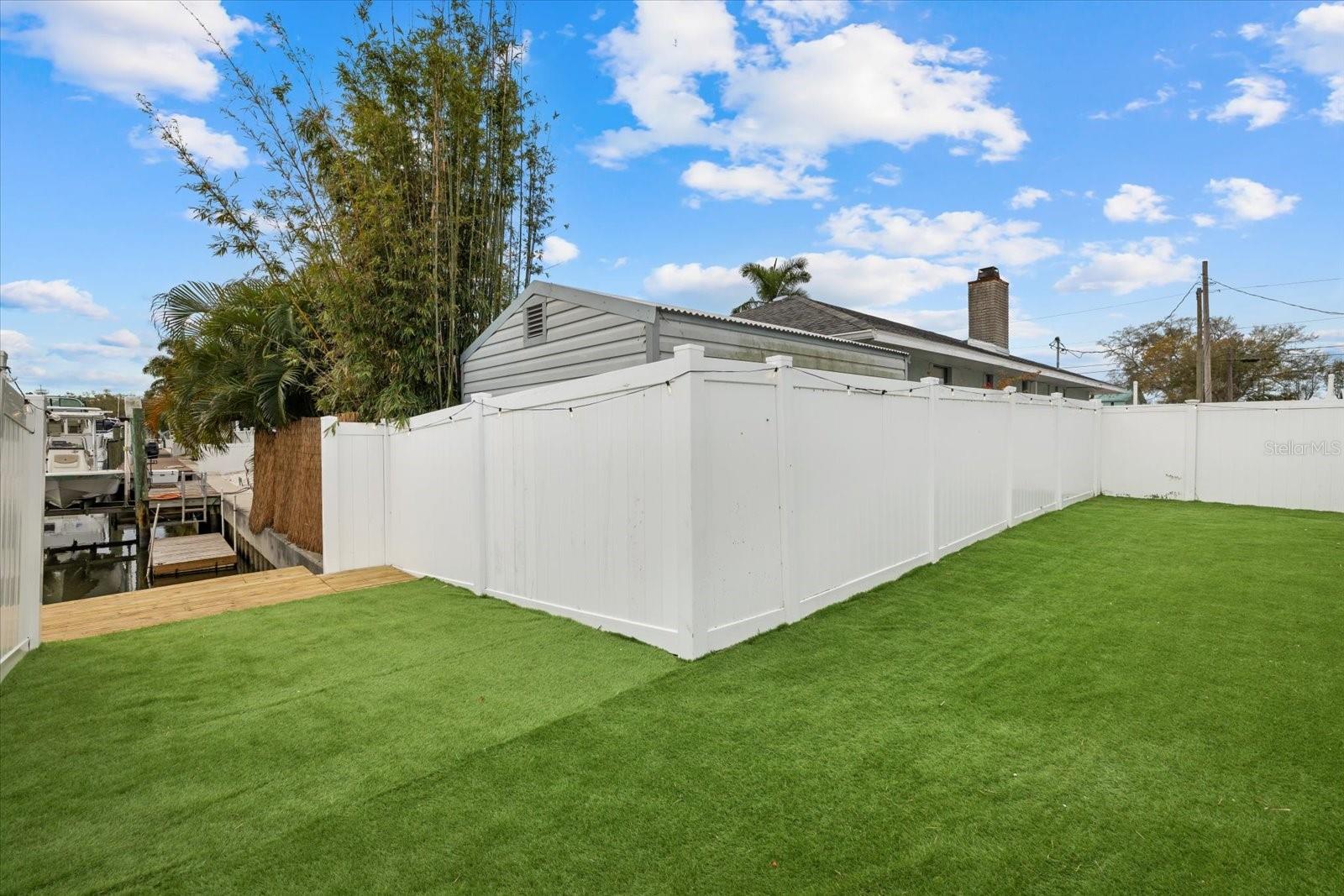 RIVERSIDE PARK REP OF A POR - Residential