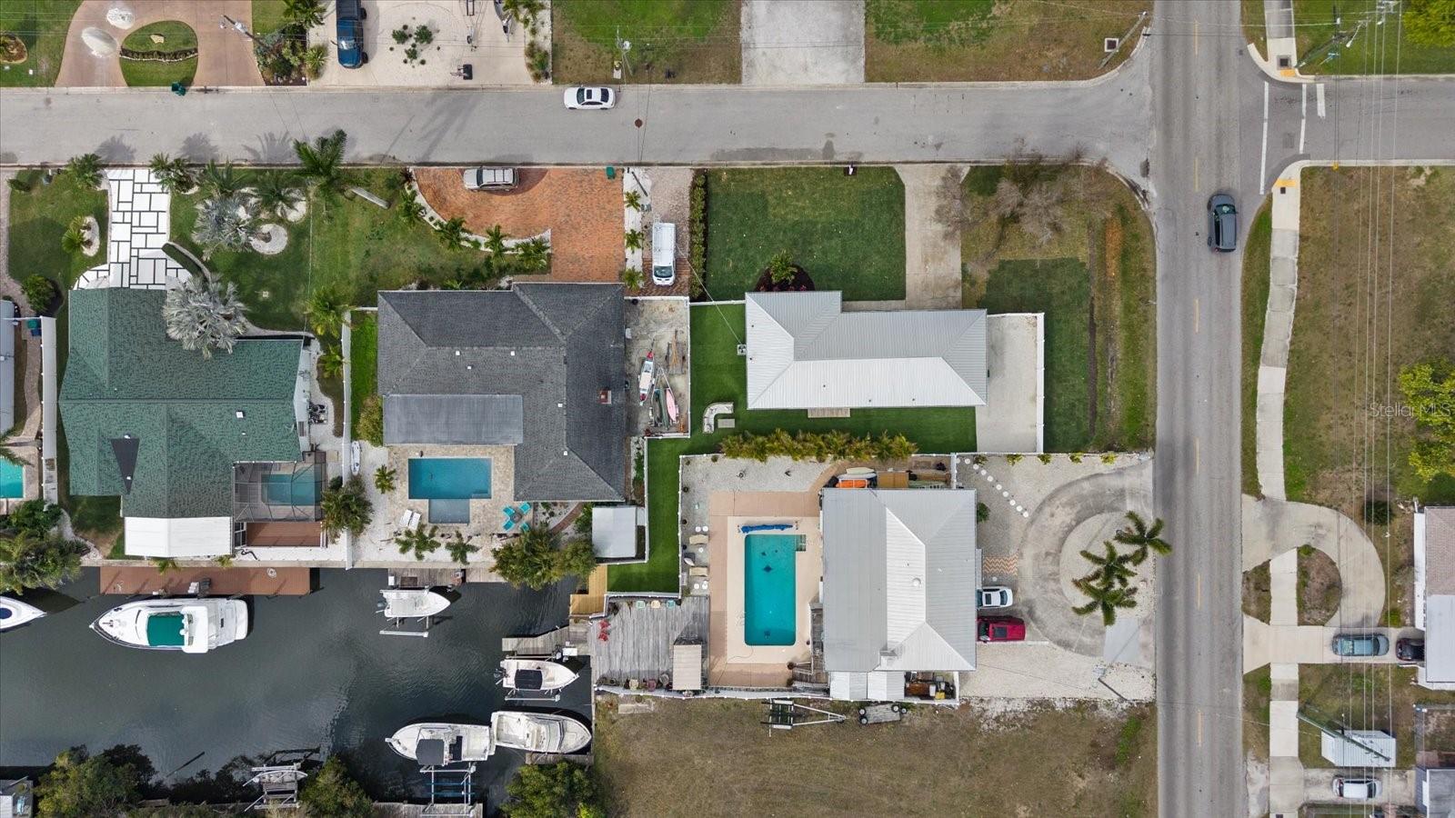 RIVERSIDE PARK REP OF A POR - Residential