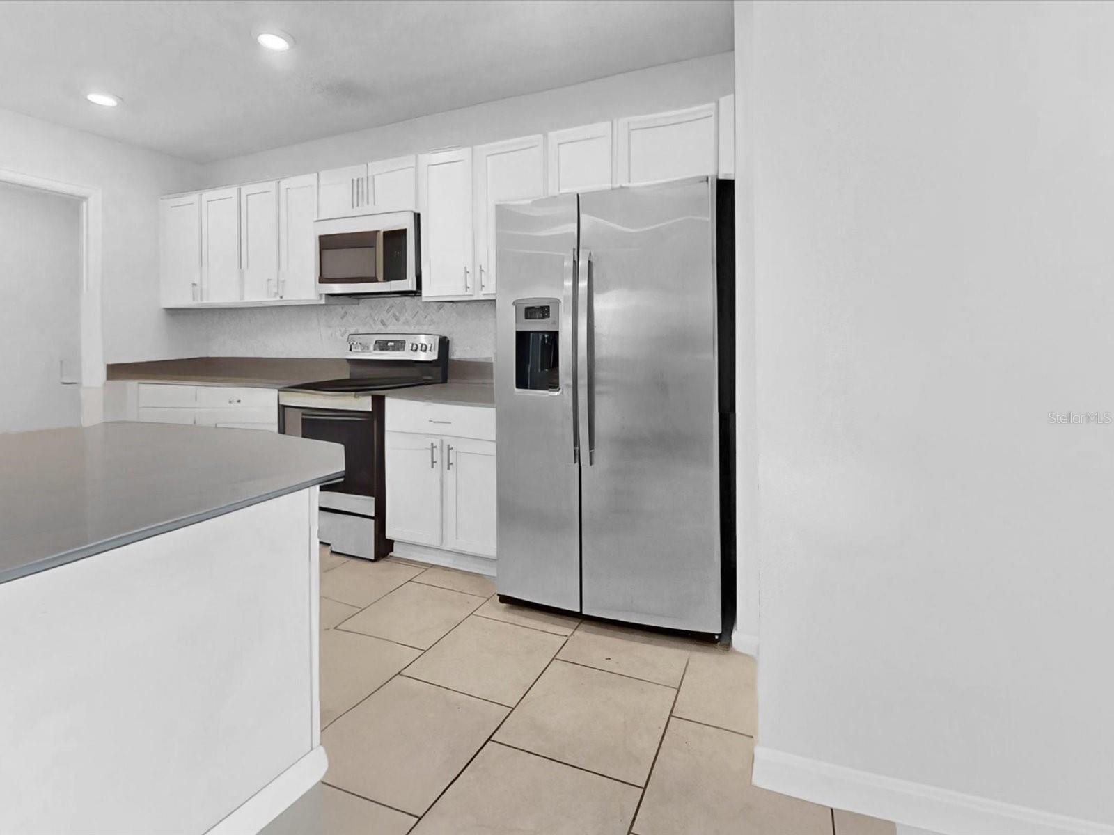 STOREY CREEK - Residential