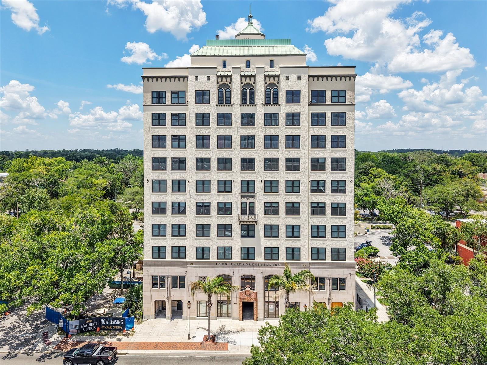 408 W UNIVERSITY AVENUE 7B