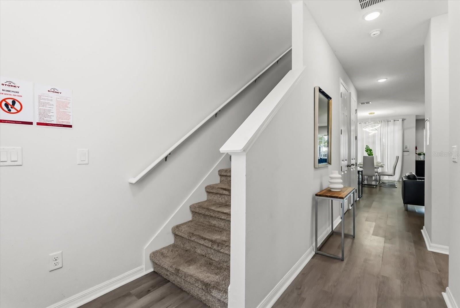 1535 CAREY PALM CIRCLE