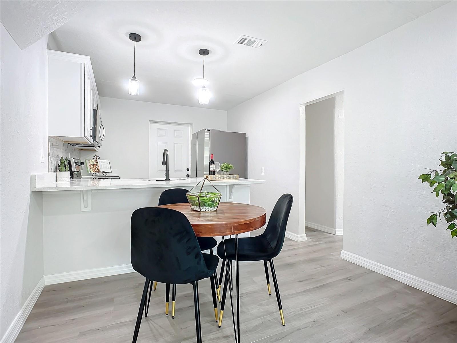 RIDGEWOOD PARK SUB/KINGSTON - Residential