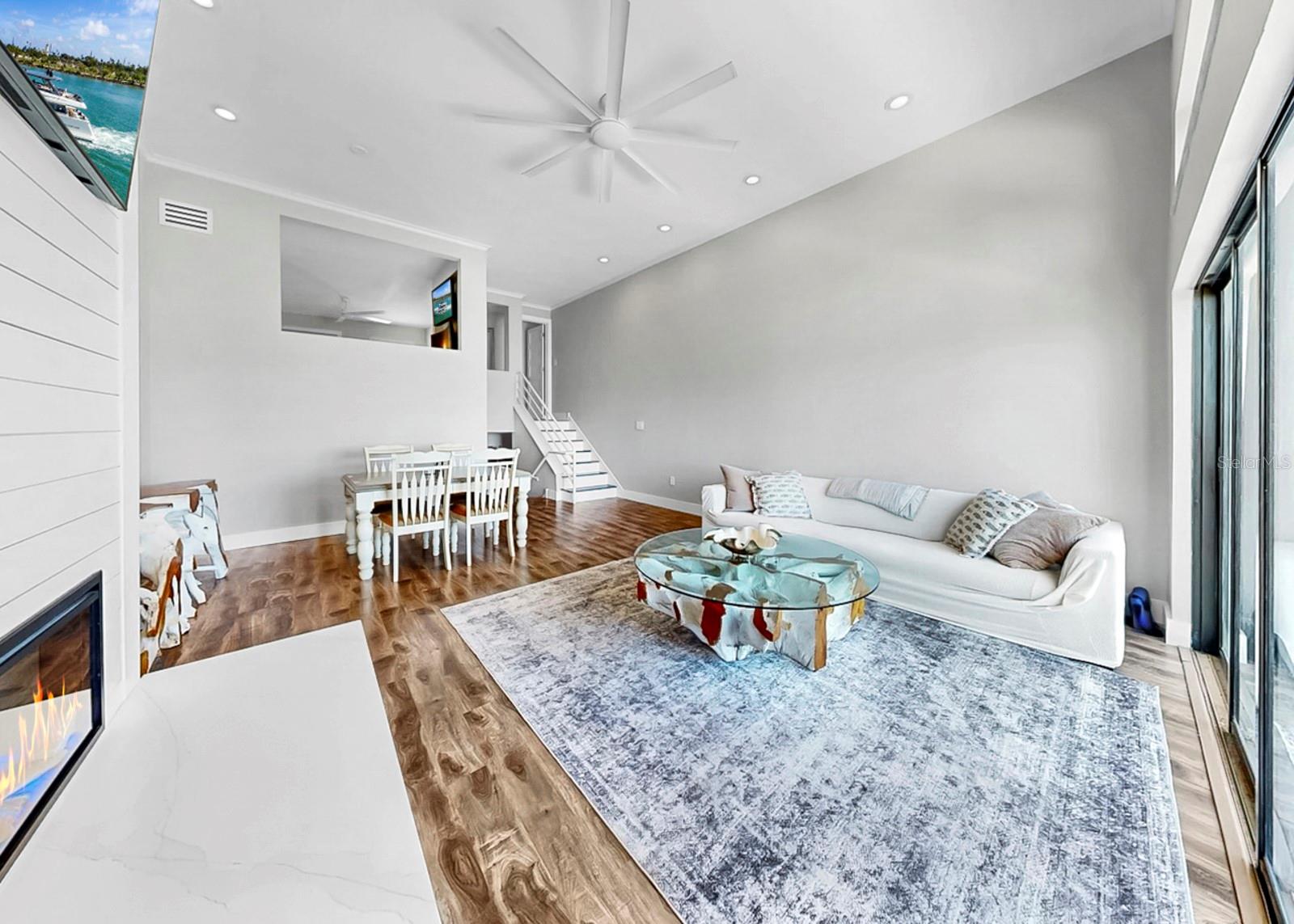 THE TIKI BAY CONDO - Residential Lease