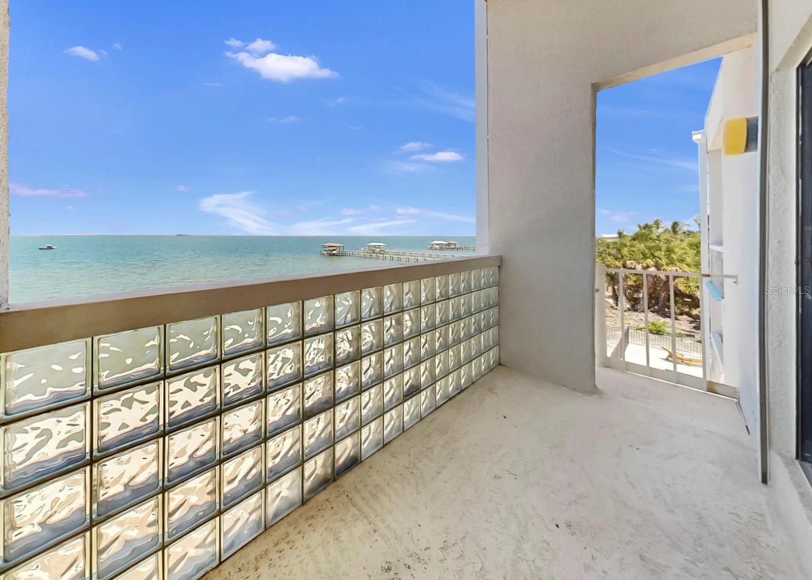 THE TIKI BAY CONDO - Residential Lease