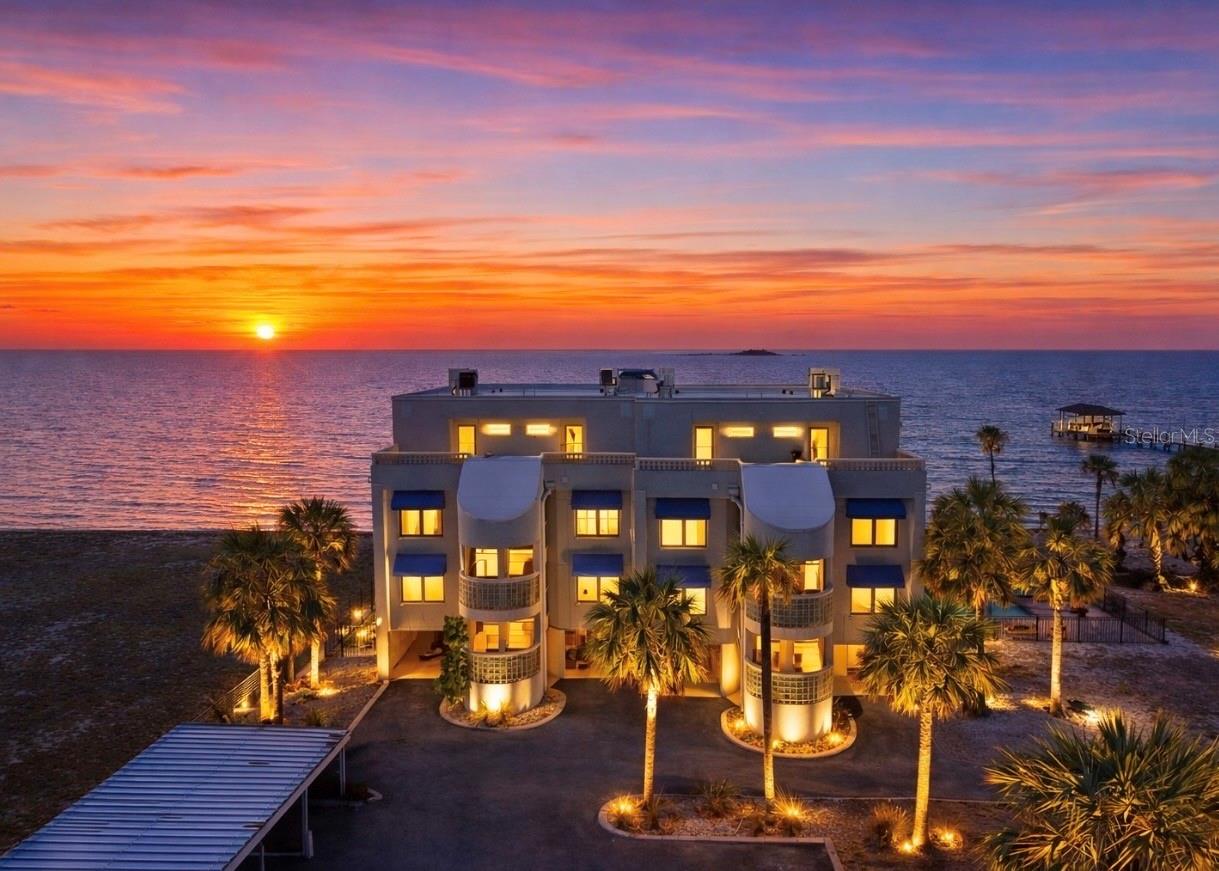 THE TIKI BAY CONDO - Residential Lease