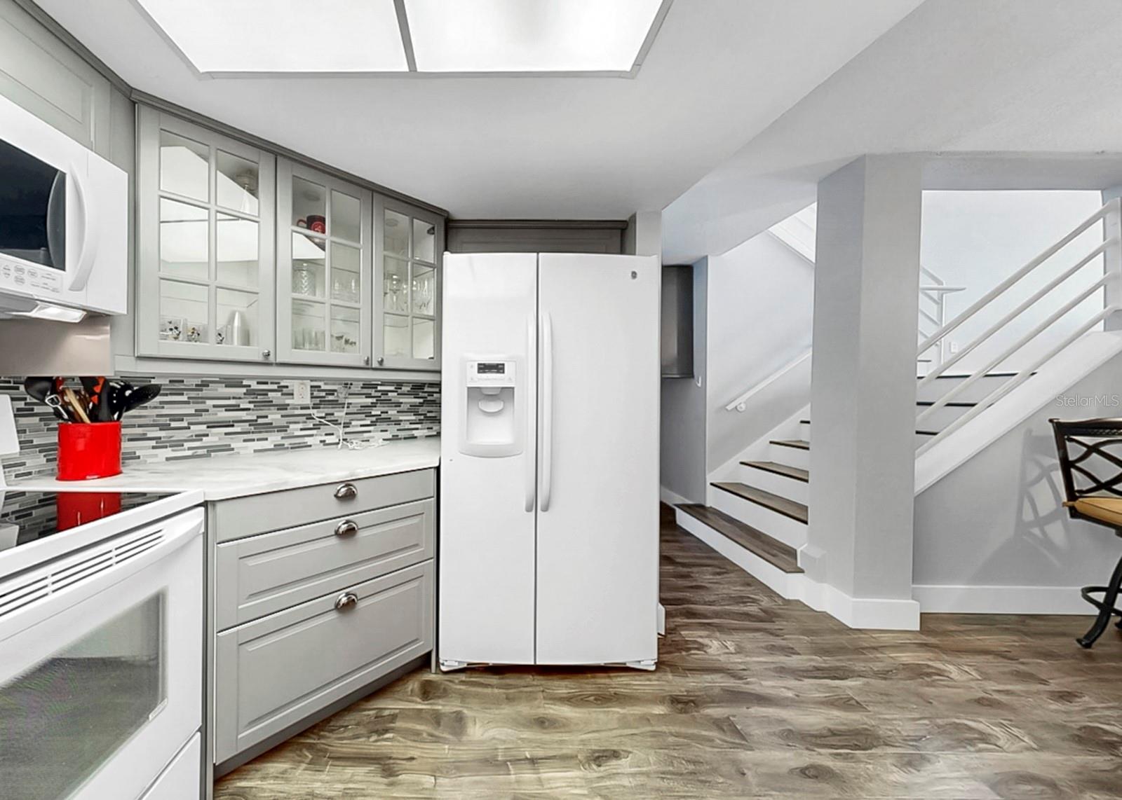 THE TIKI BAY CONDO - Residential Lease