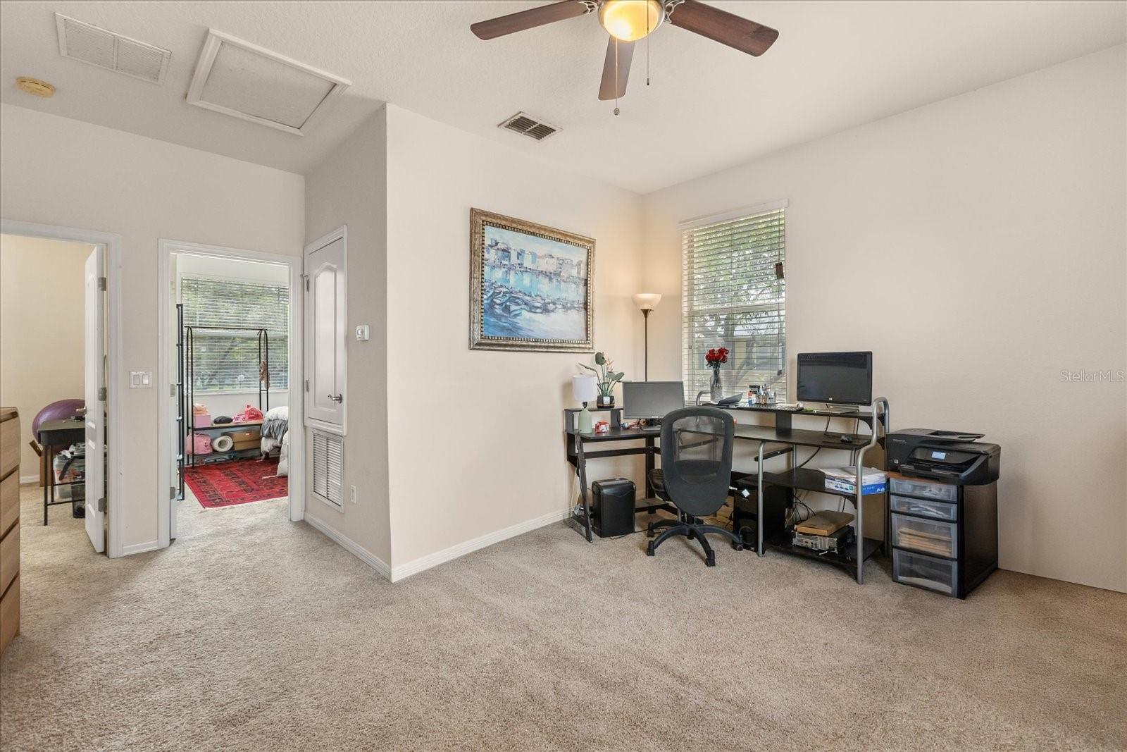 PRESTON SQUARE - Residential