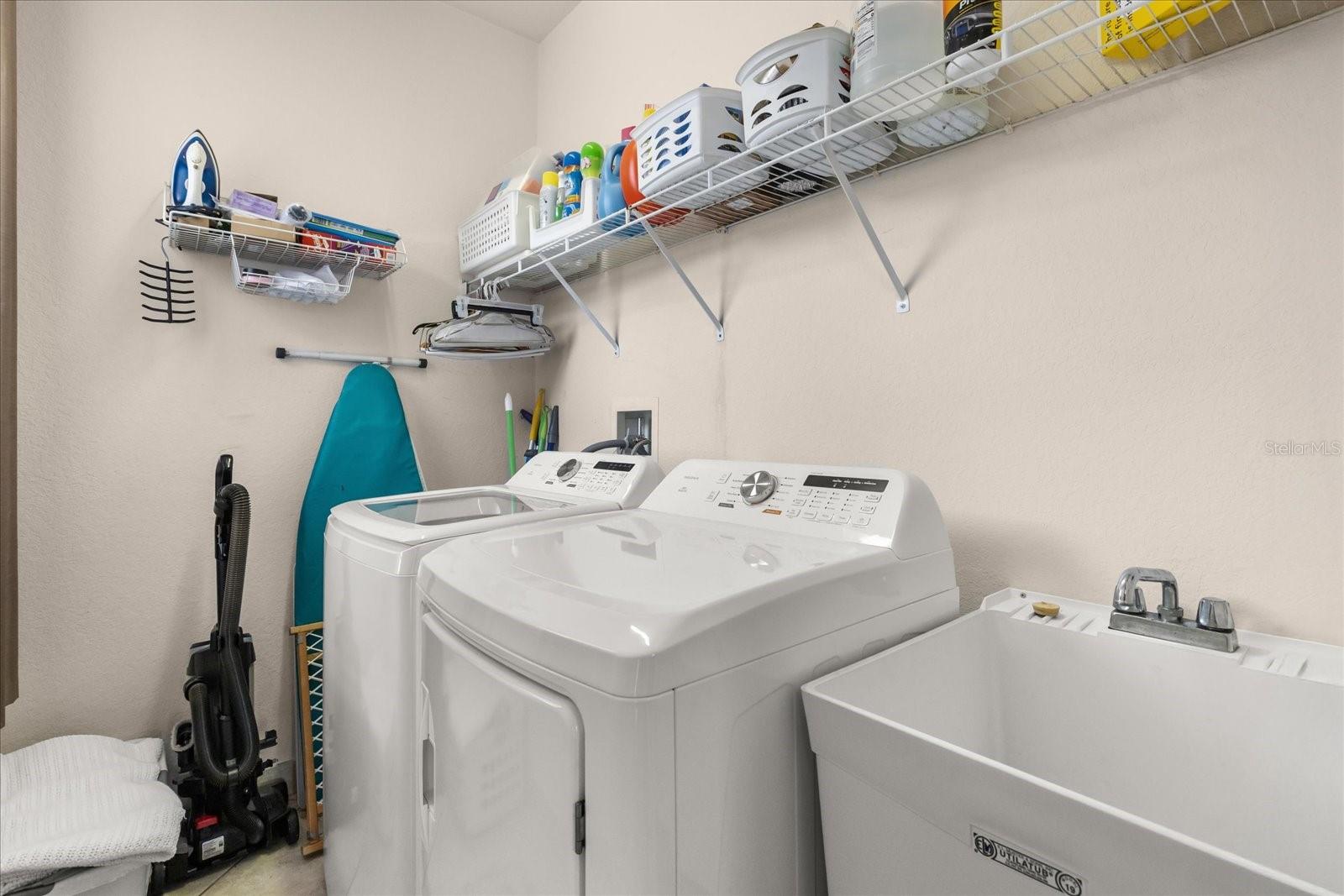 PRESTON SQUARE - Residential