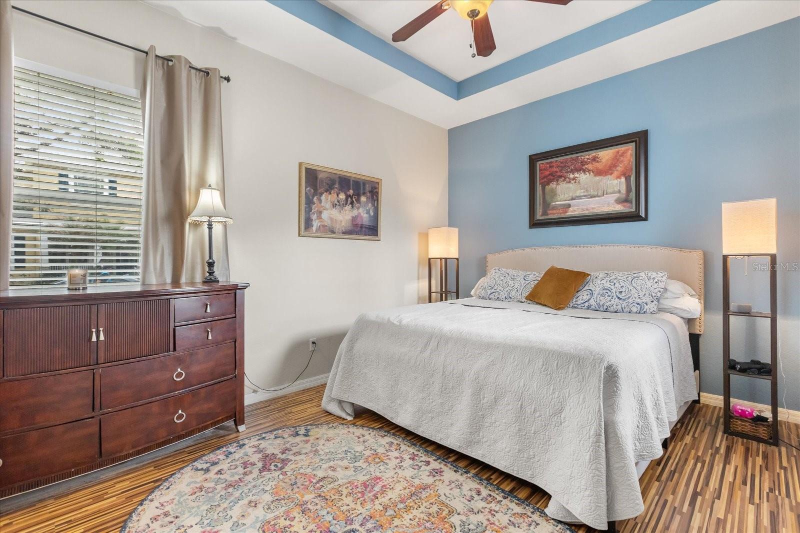 PRESTON SQUARE - Residential