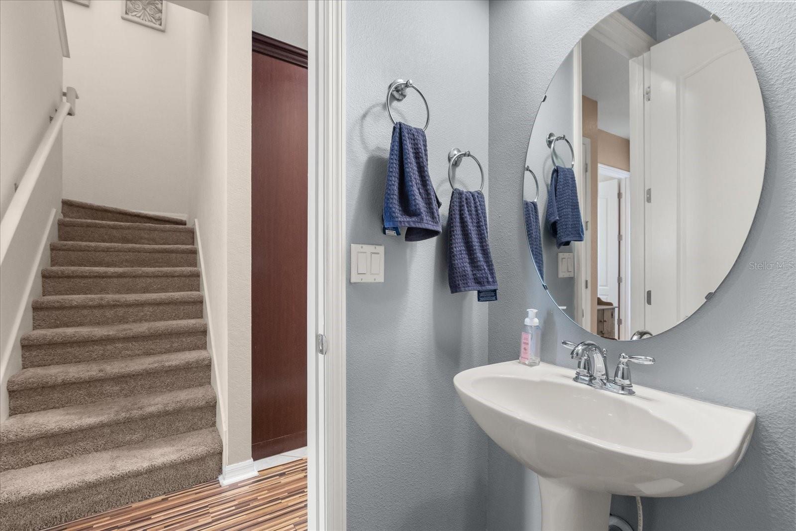 PRESTON SQUARE - Residential