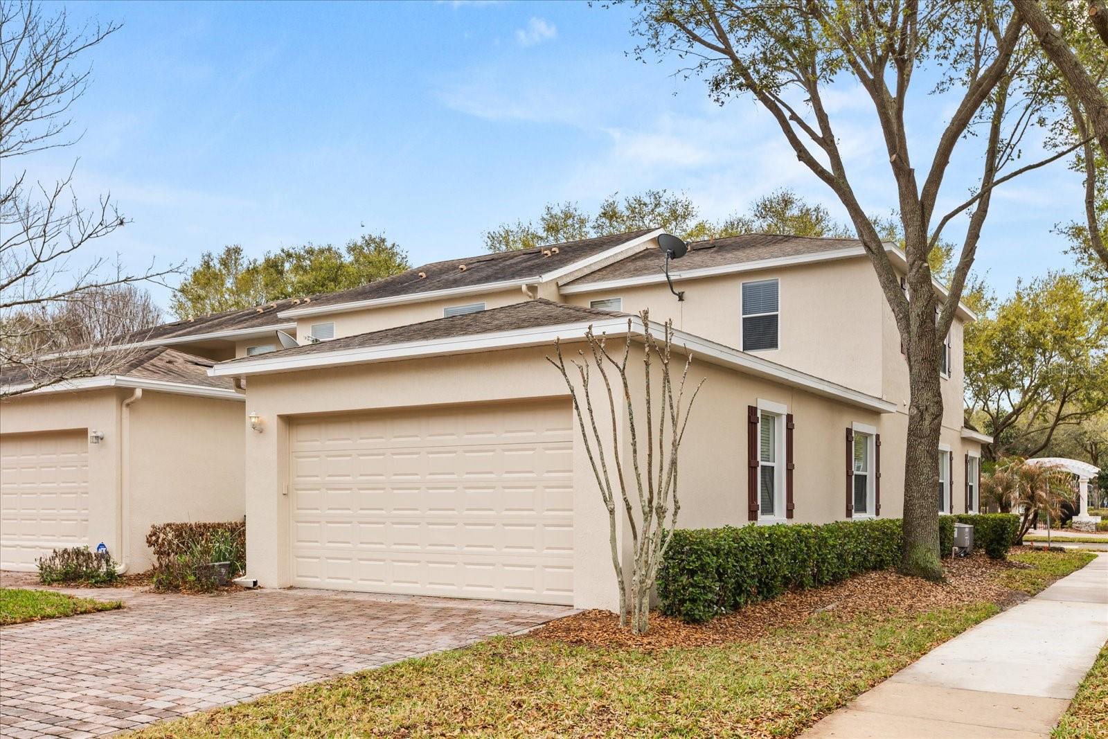 PRESTON SQUARE - Residential