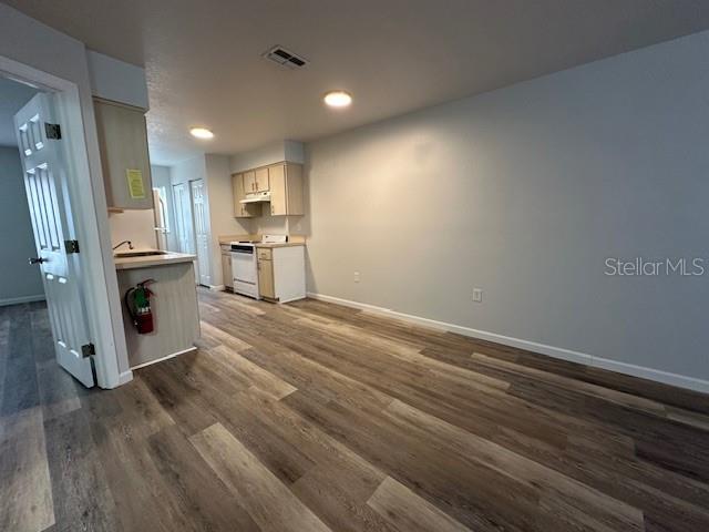 SPRING HILL - Residential Lease