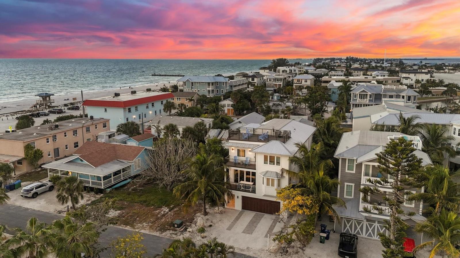 CORTEZ BEACH - Residential