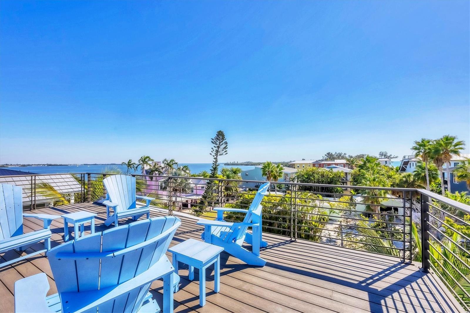 CORTEZ BEACH - Residential