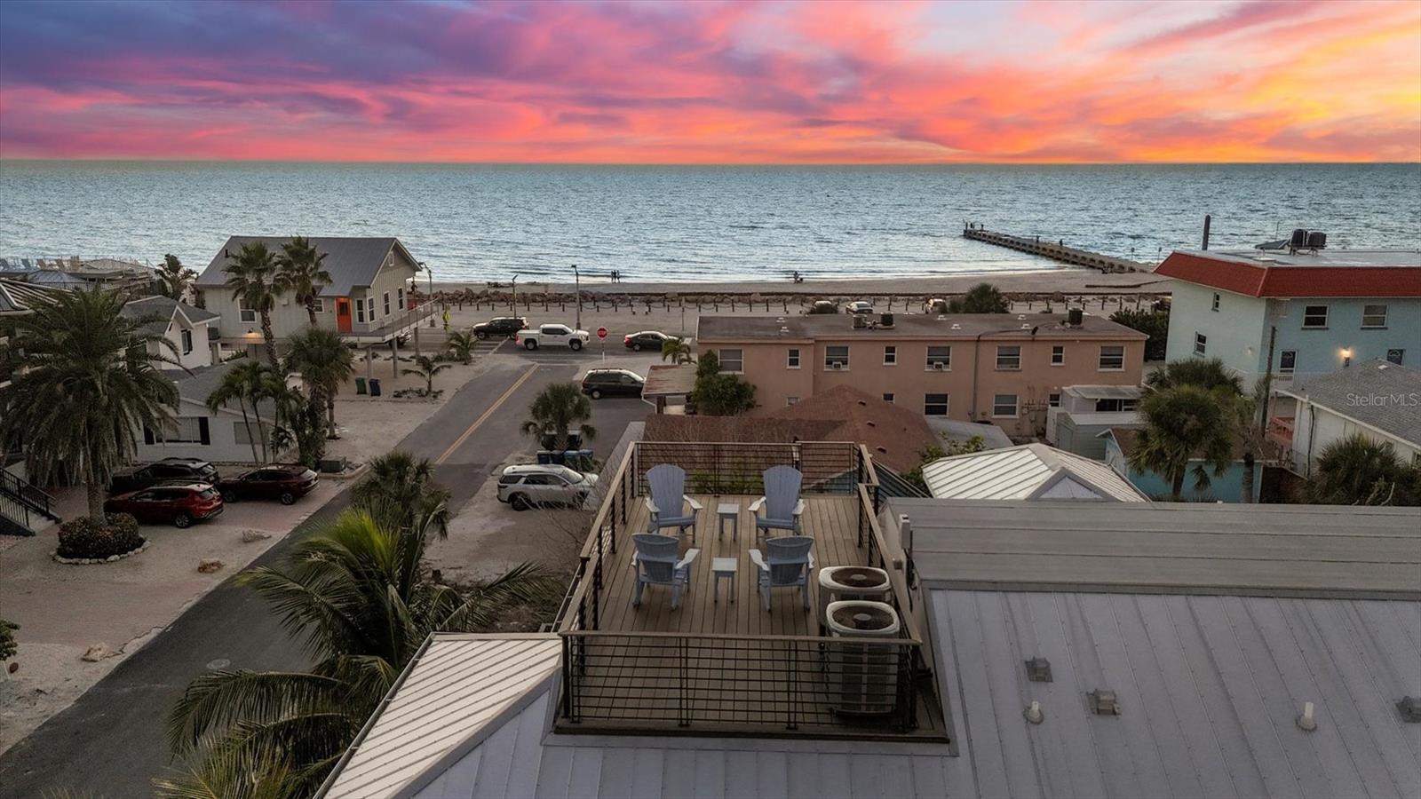 CORTEZ BEACH - Residential