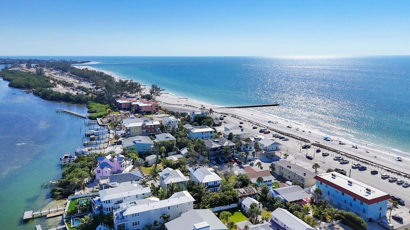 CORTEZ BEACH - Residential