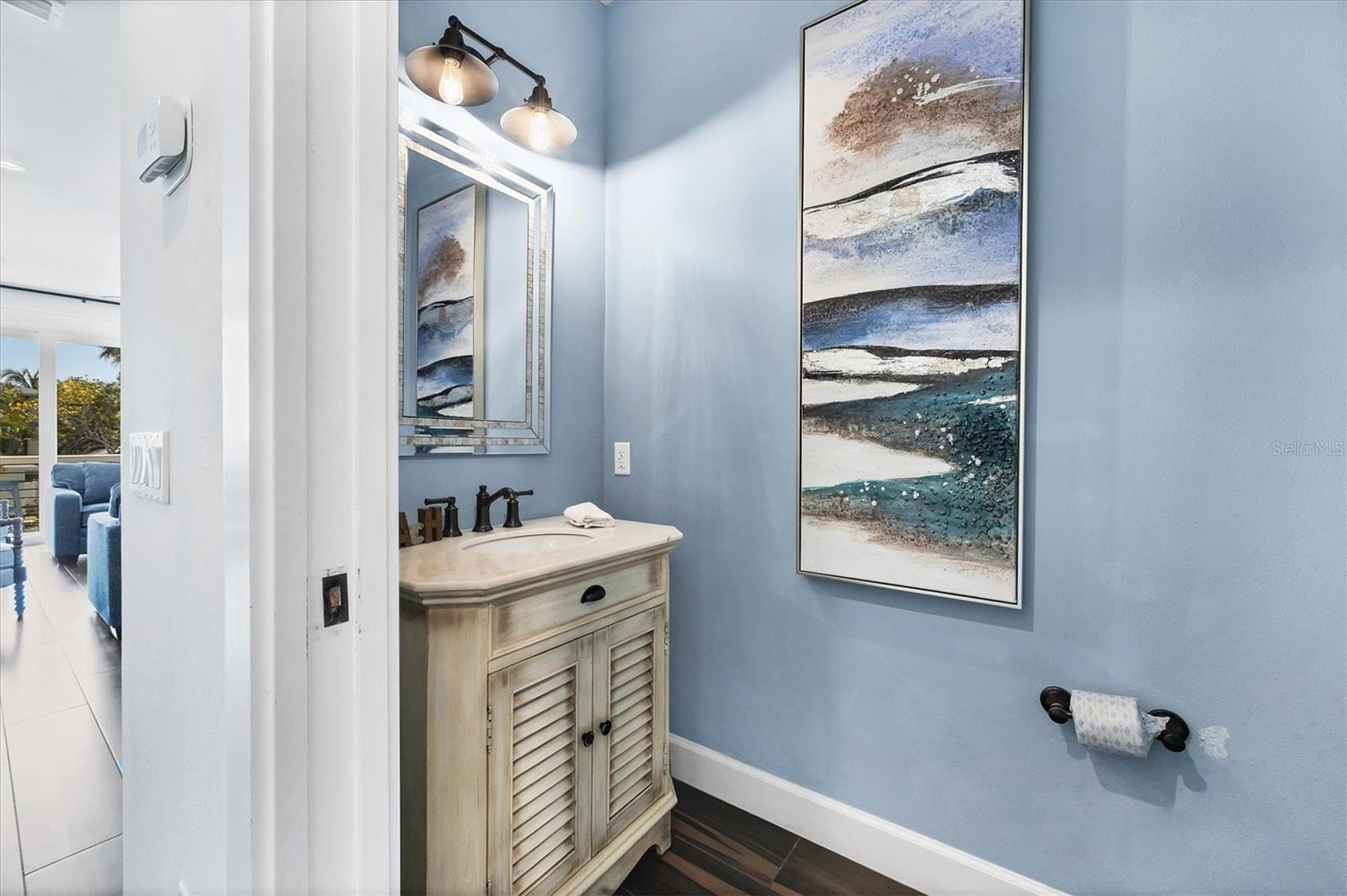 CORTEZ BEACH - Residential