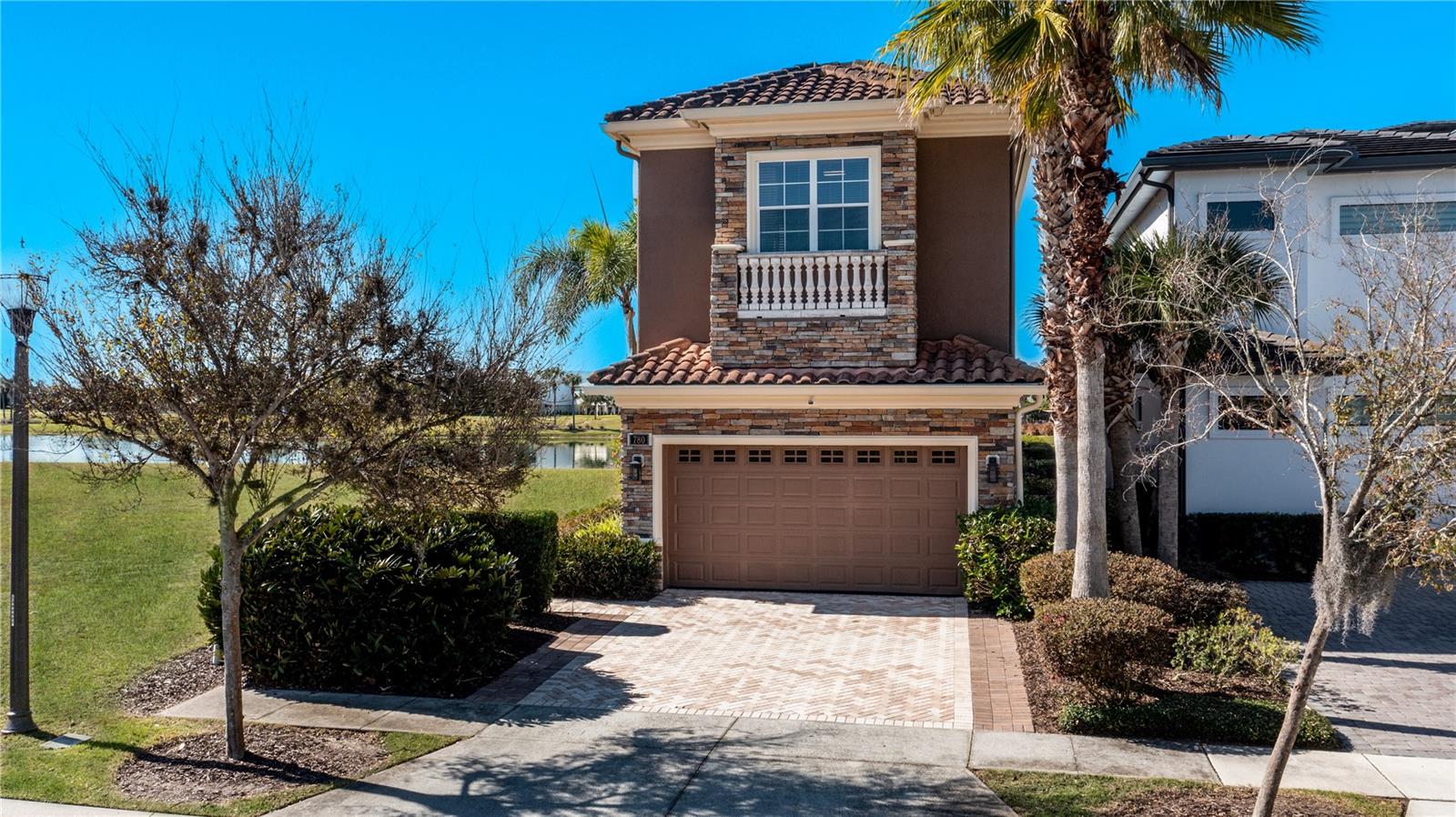 780 GOLDEN BEAR DRIVE