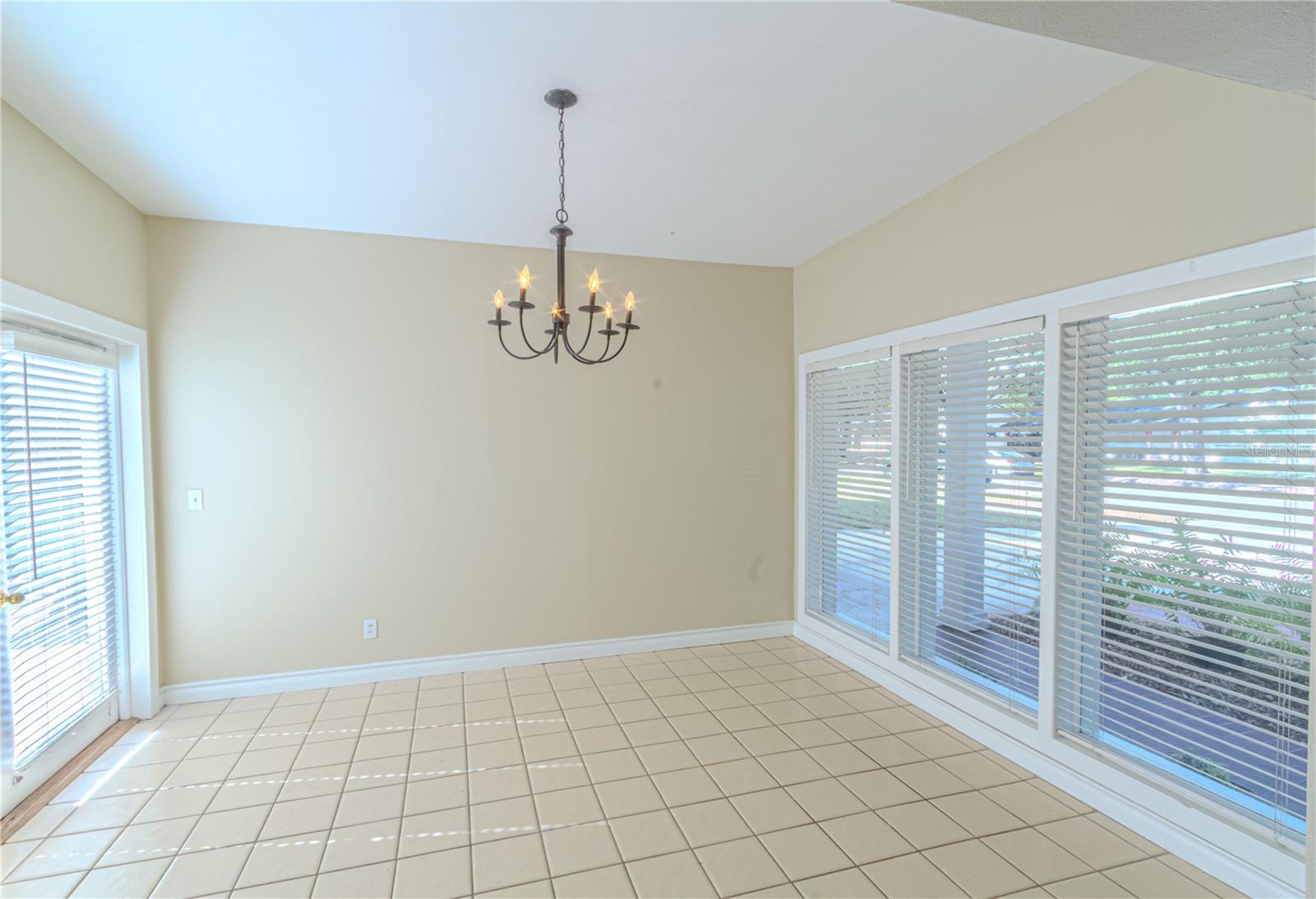 BROOKSHIRE HEIGHTS - Residential Lease