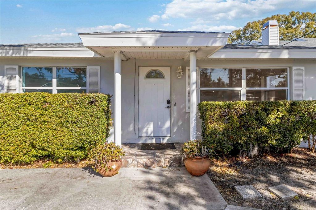 Photo of 14863 Sunset Drive, Largo, FL 33774 (MLS # TB8473115)