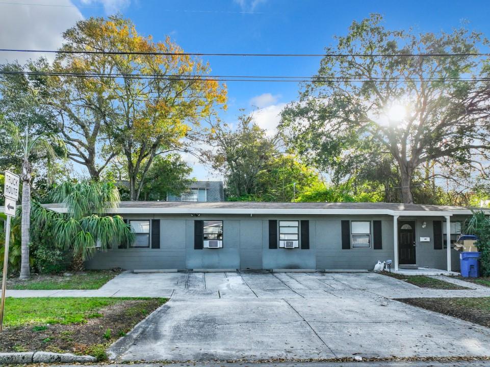 1820 3Rd St S, St Petersburg, FL 33705