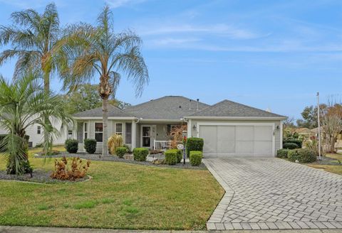 Photo of 16672 SE 78th Live Oak Avenue, The Villages, FL 32162 (MLS # O6381512)