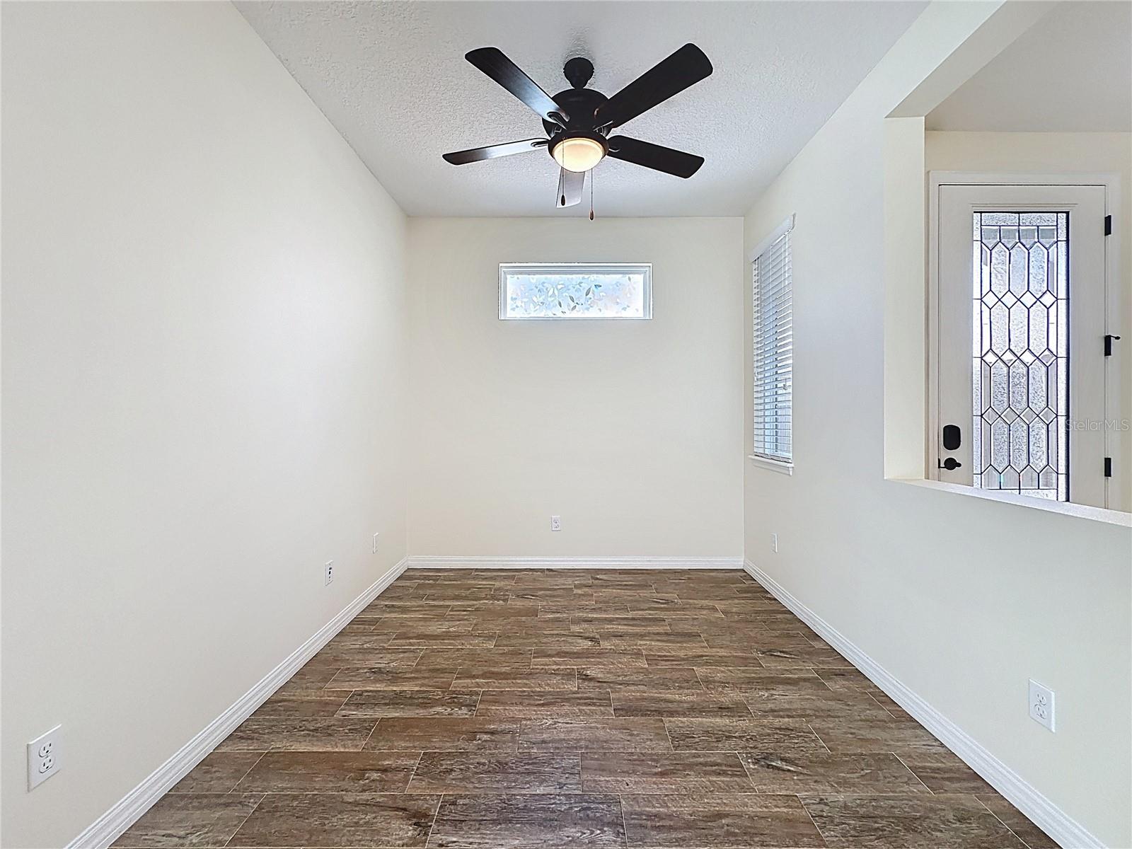 CASCADES OF GROVELAND (TRILOGY) - Residential