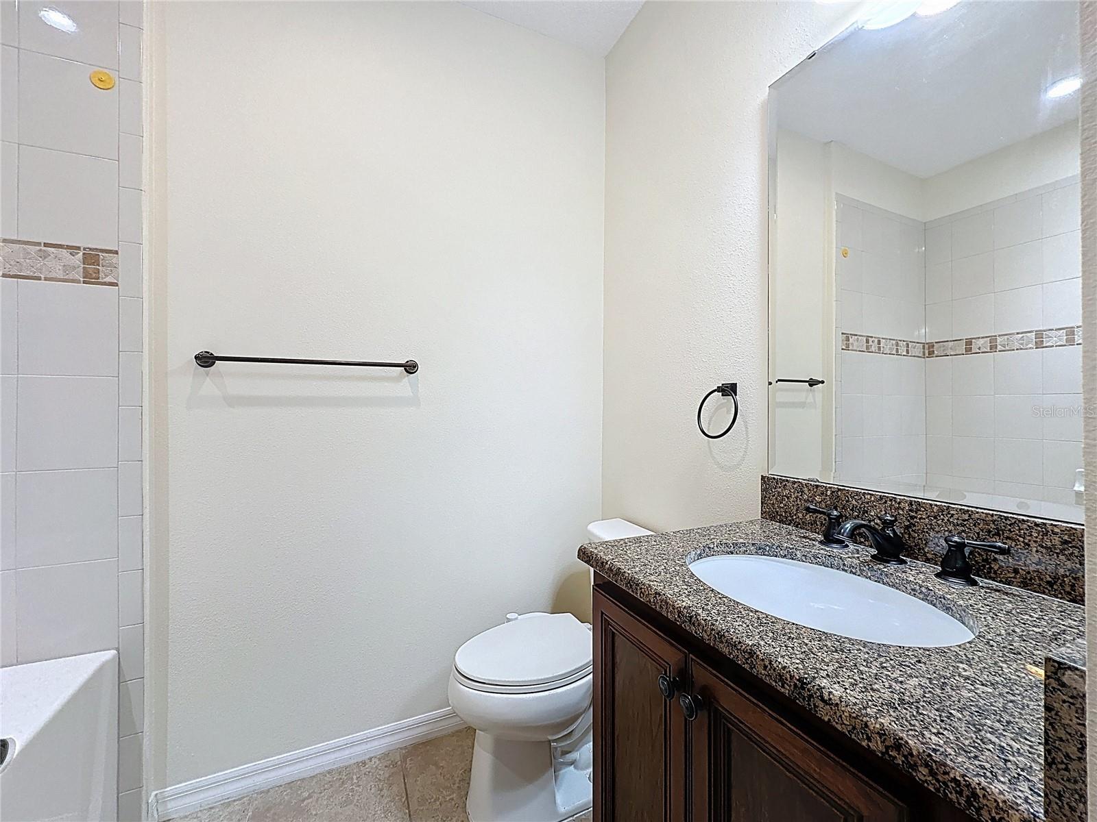 CASCADES OF GROVELAND (TRILOGY) - Residential