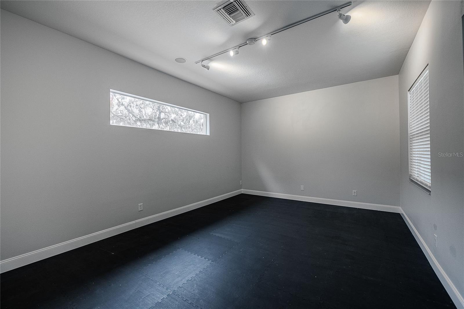 TRAILS AT DURANT - Residential