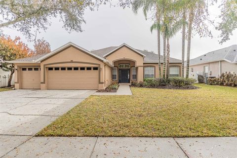 Photo of 2706 Durant Trails Boulevard, Dover, FL 33527 (MLS # TB8481600)