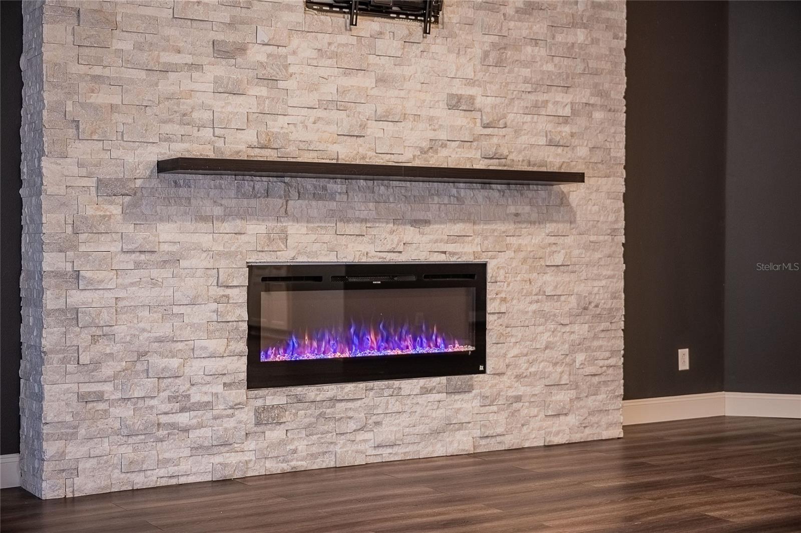 TRAILS AT DURANT - Residential