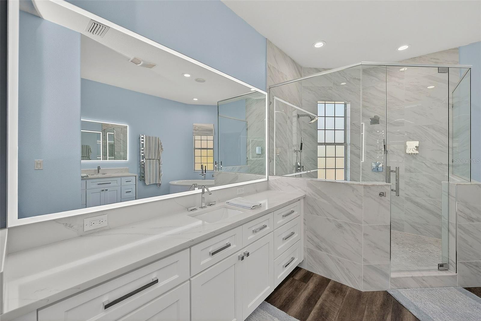 ACREAGE - Residential