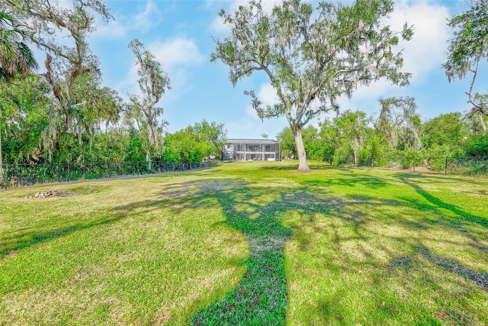 ACREAGE - Residential