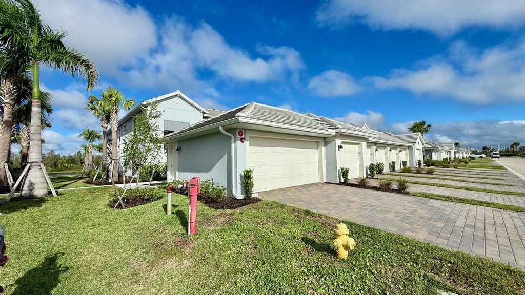 Photo of 14261 Heritage Landing Boulevard #1621, Punta Gorda, FL 33955 (MLS # C7516281)