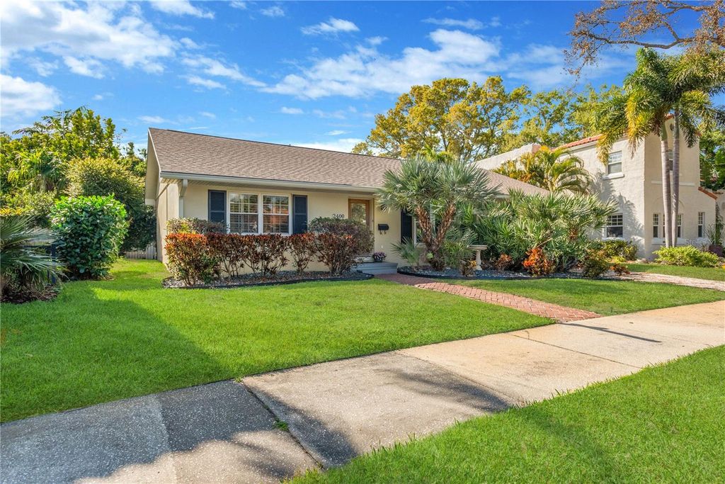 Photo of 2400 Andalusia Way NE, St Petersburg, FL 33704 (MLS # TB8483281)