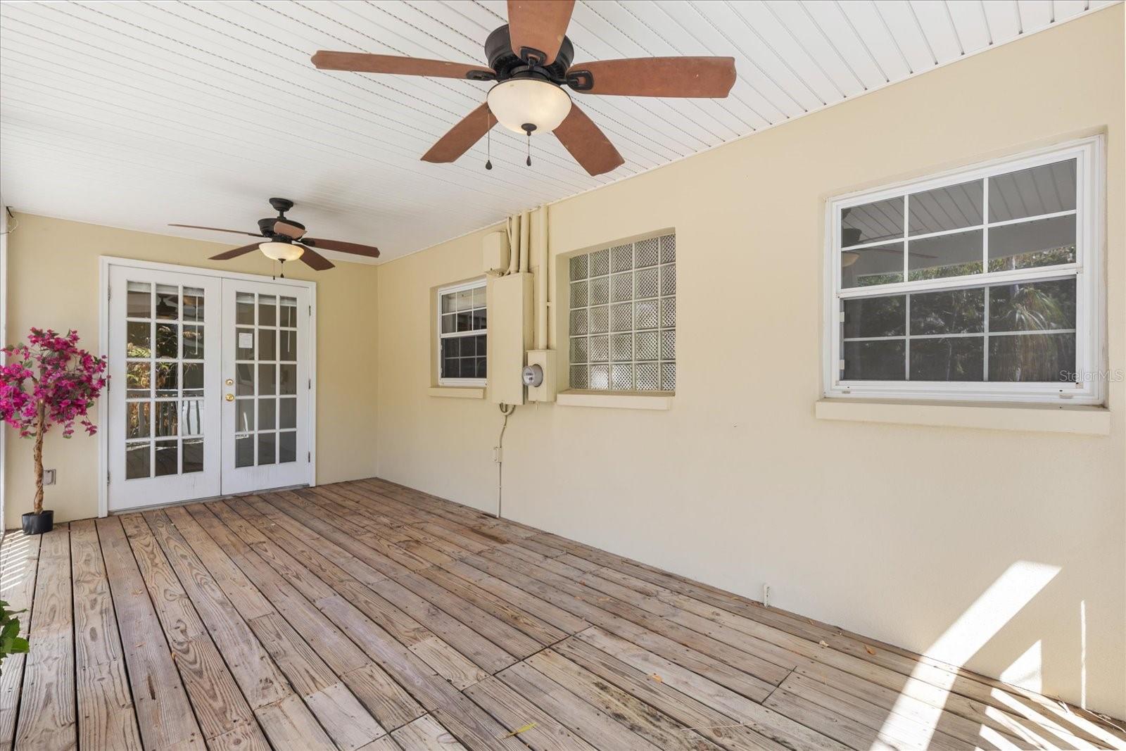 GRANADA TERRACE ADD - Residential