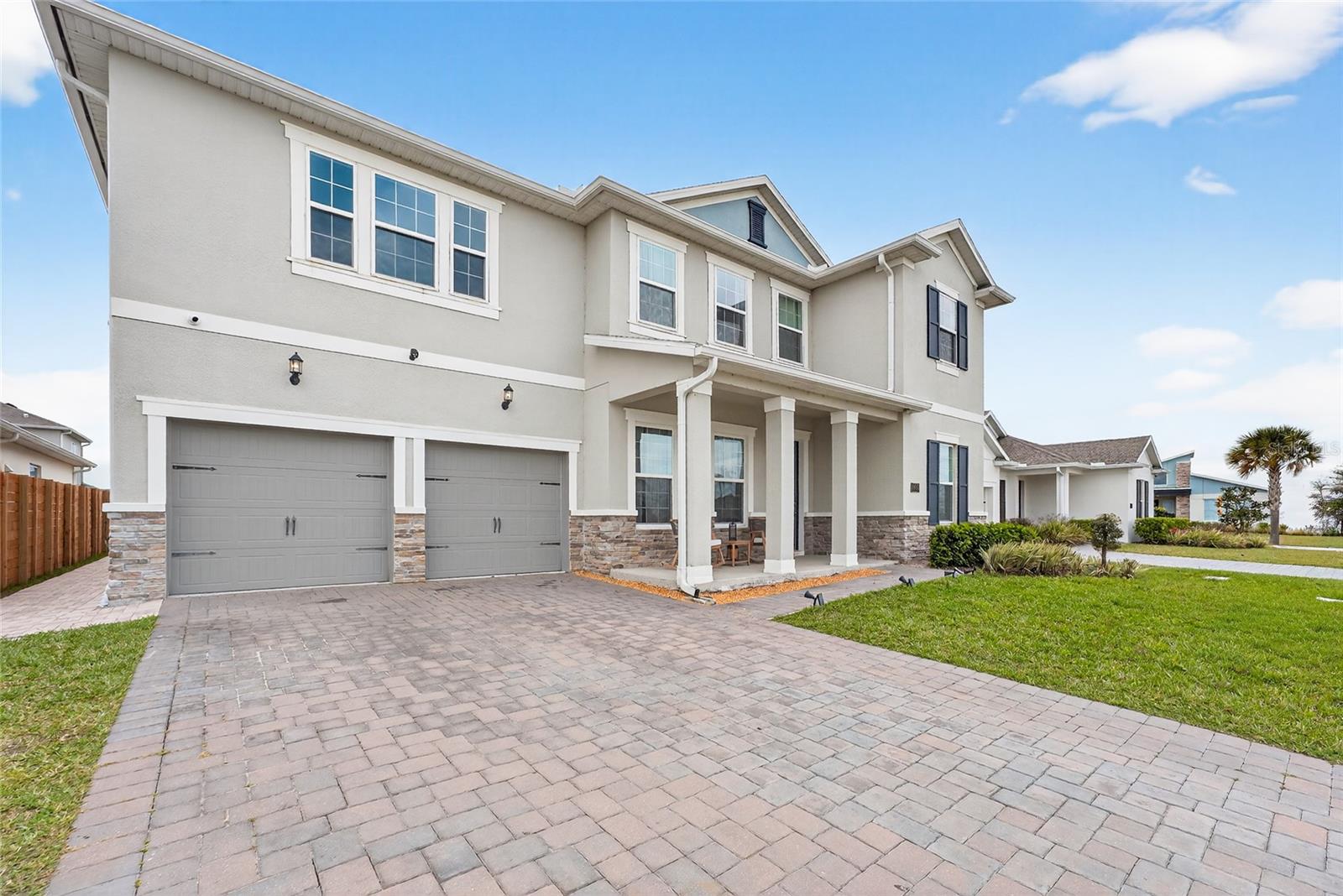 19076 PLANETREE STREET