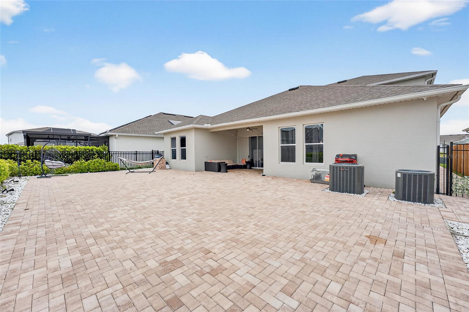 POITRAS EAST N-7 - Residential