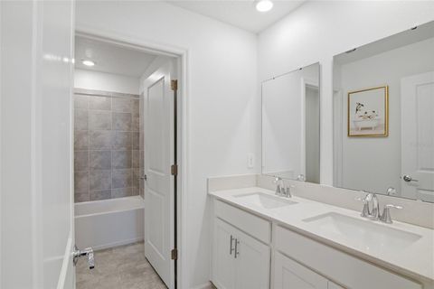 Tiny photo for 2707 Runners Circle, Clermont, FL 34714 (MLS # G5110941)