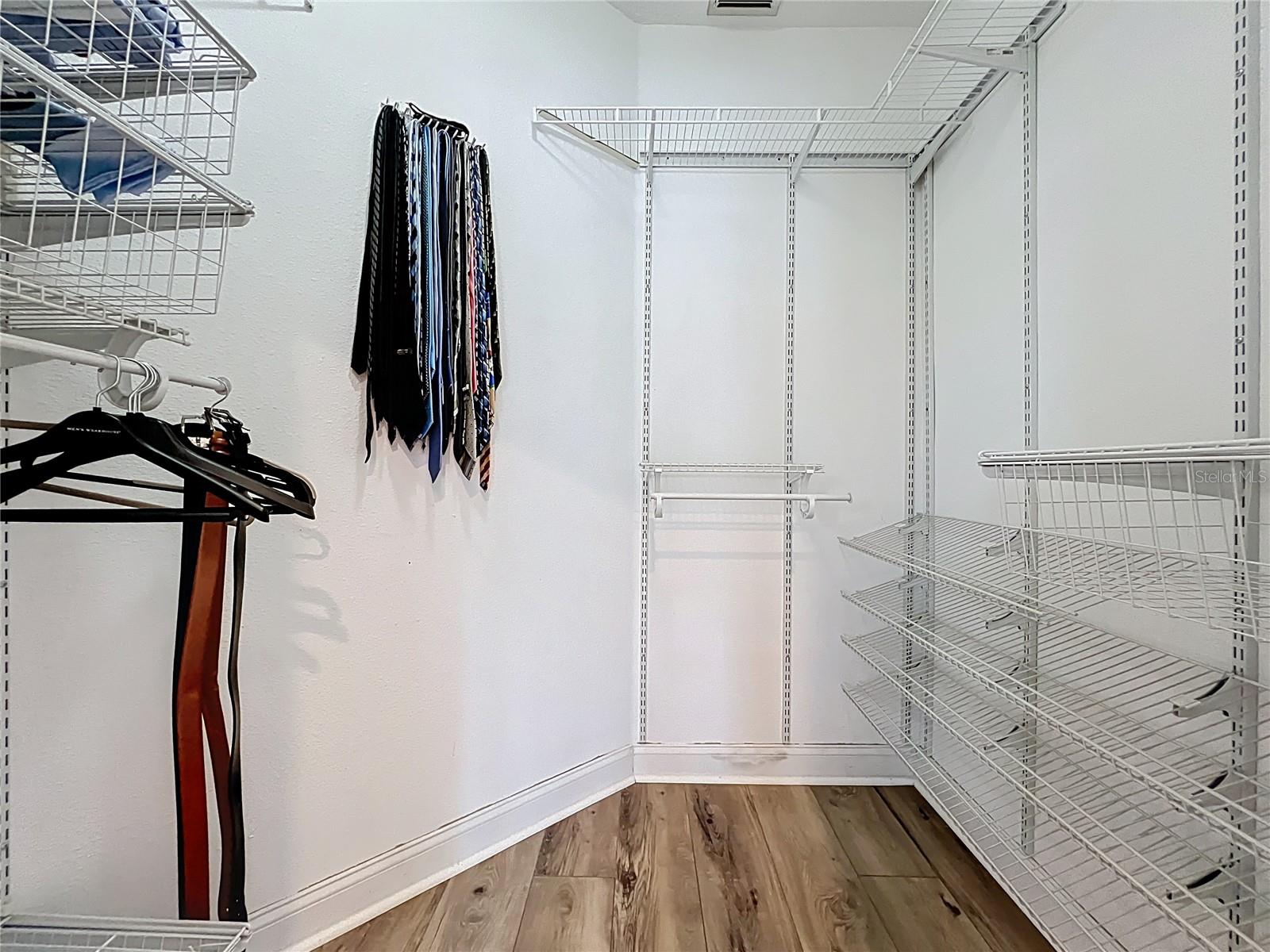 WASHINGTON HEIGHTS VILLAS CONDO - Residential