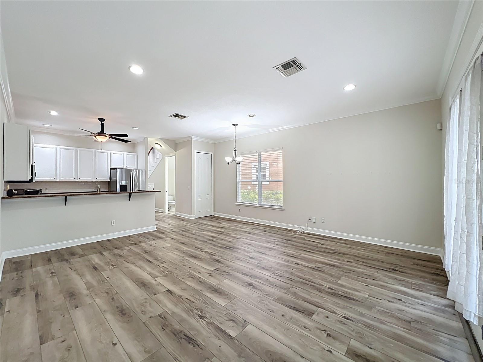 WASHINGTON HEIGHTS VILLAS CONDO - Residential