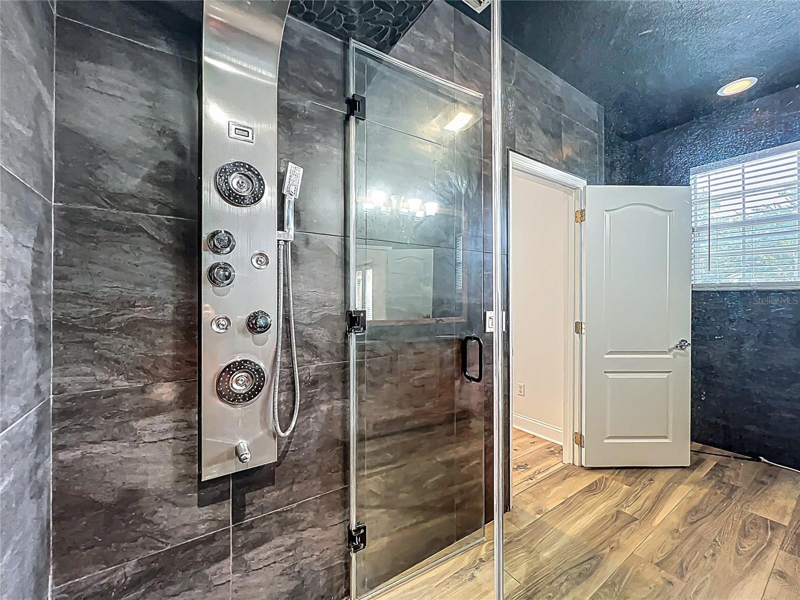 WASHINGTON HEIGHTS VILLAS CONDO - Residential